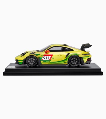 Porsche Modellazuto 911 GT3 RS 992 in 1:12