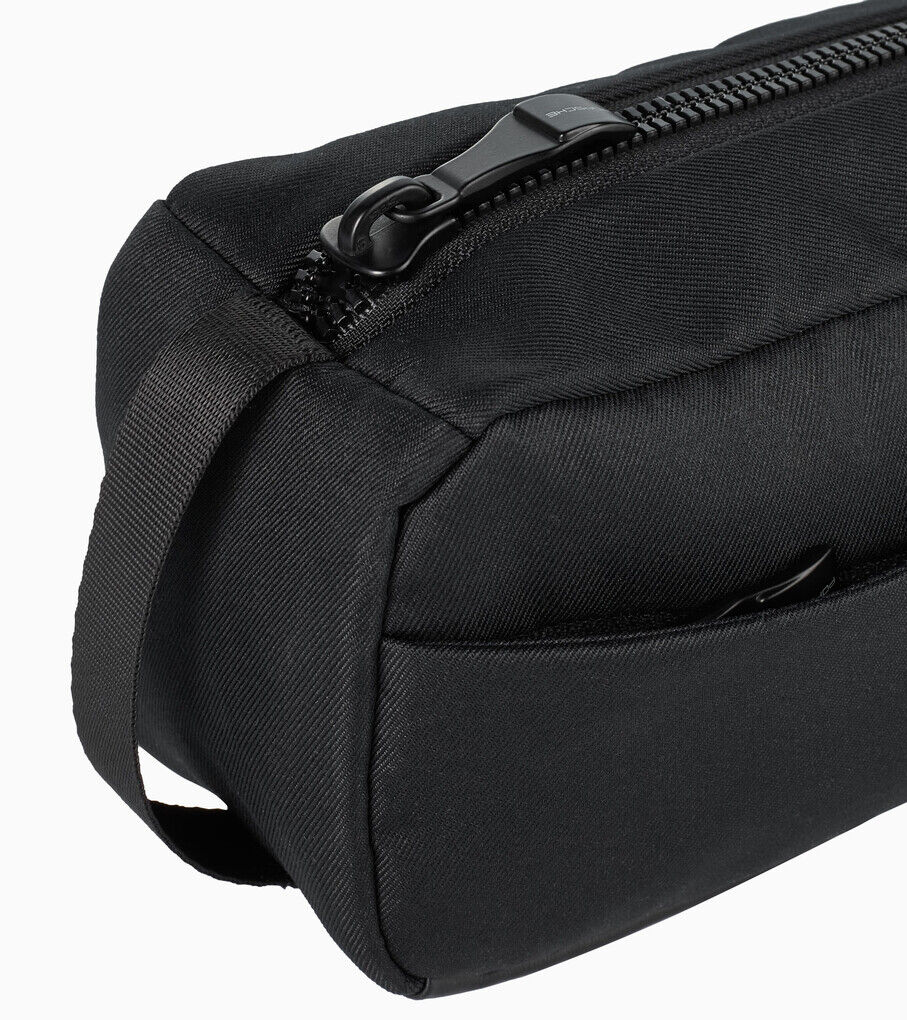 Porsche Multifunktionstasche "Essential" in Schwarz