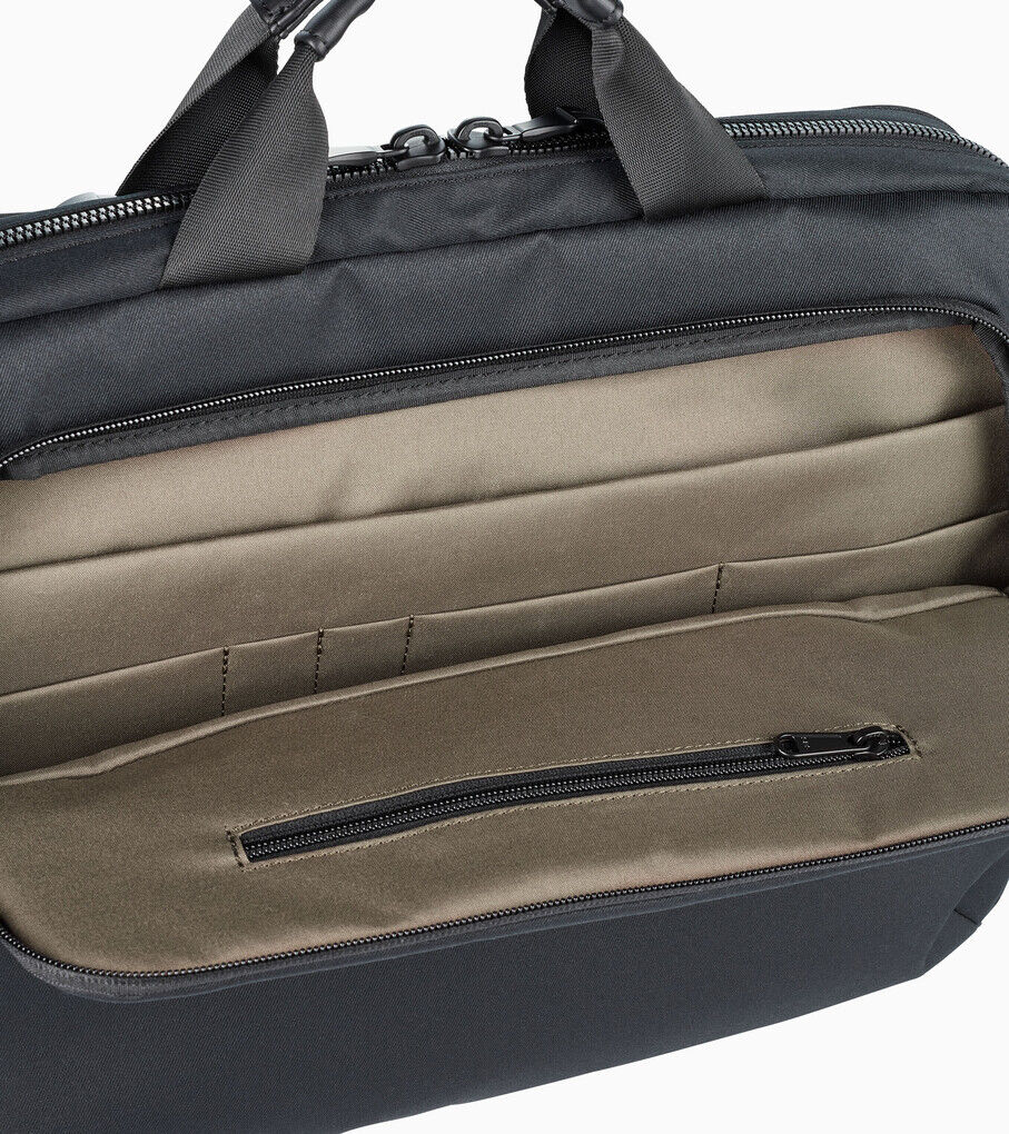 Porsche Akten-Tasche "Essential" in Schwarz