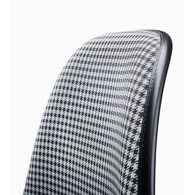 Eames Plastic Side Chair Pepita Edition – Limited Edition