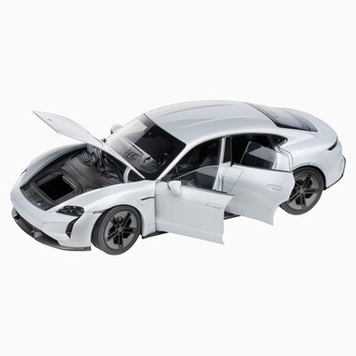 Porsche Taycan Turbo S (J1 PA)