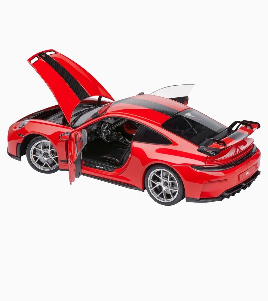 Porsche Modellauto 911 GT3 [992.2] in 1:18