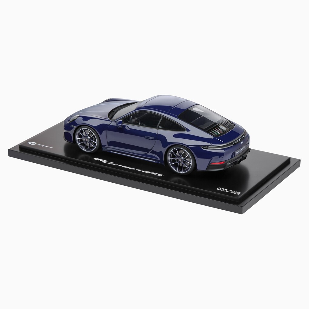 Porsche 911 Carrera 4 GTS 992.2 40Y Porsche Italia